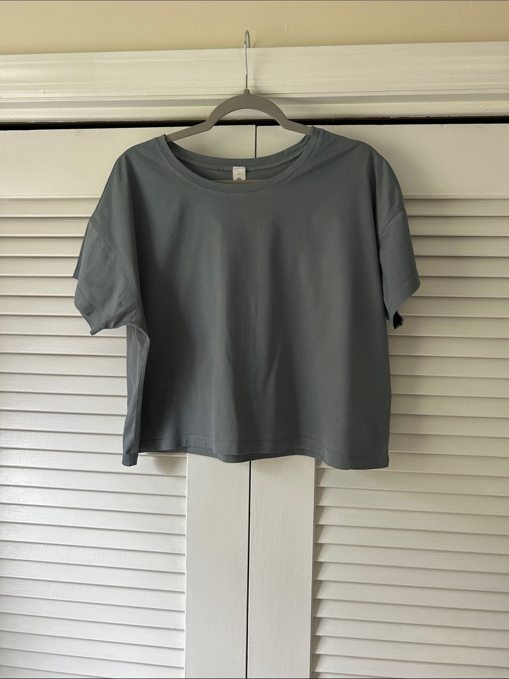lululemon athletica Boxy Crop Tee - Slate